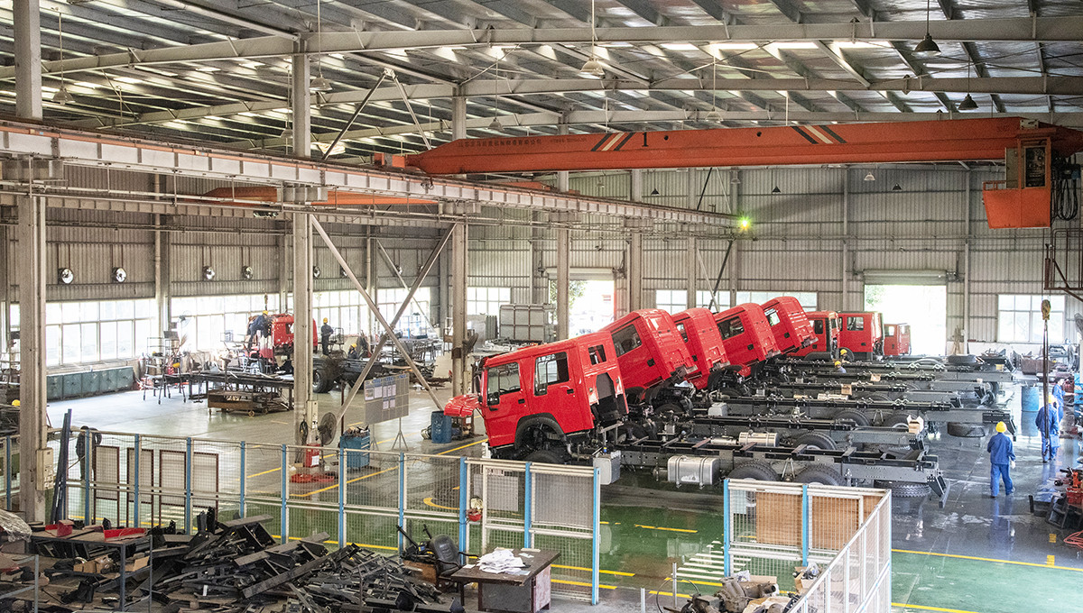 Sichuan Chuanxiao Fire Trucks Manufacturing Co., Ltd. 공장 생산 라인