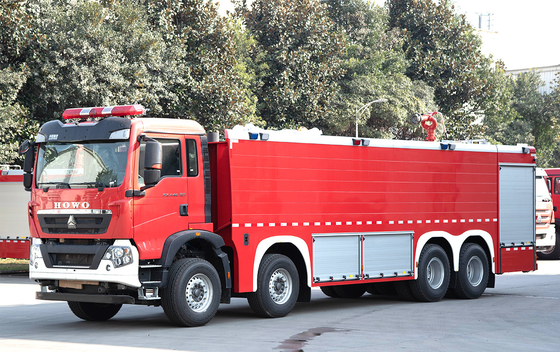 시노트루크 HOWO 25T 물 폼 소방 좋은 품질 트럭 특수 차량 중국 공장