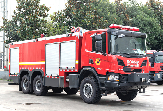 스카니아 8T 물 폼 소방 트럭 품질 좋은 특수 차량 중국 제조업체